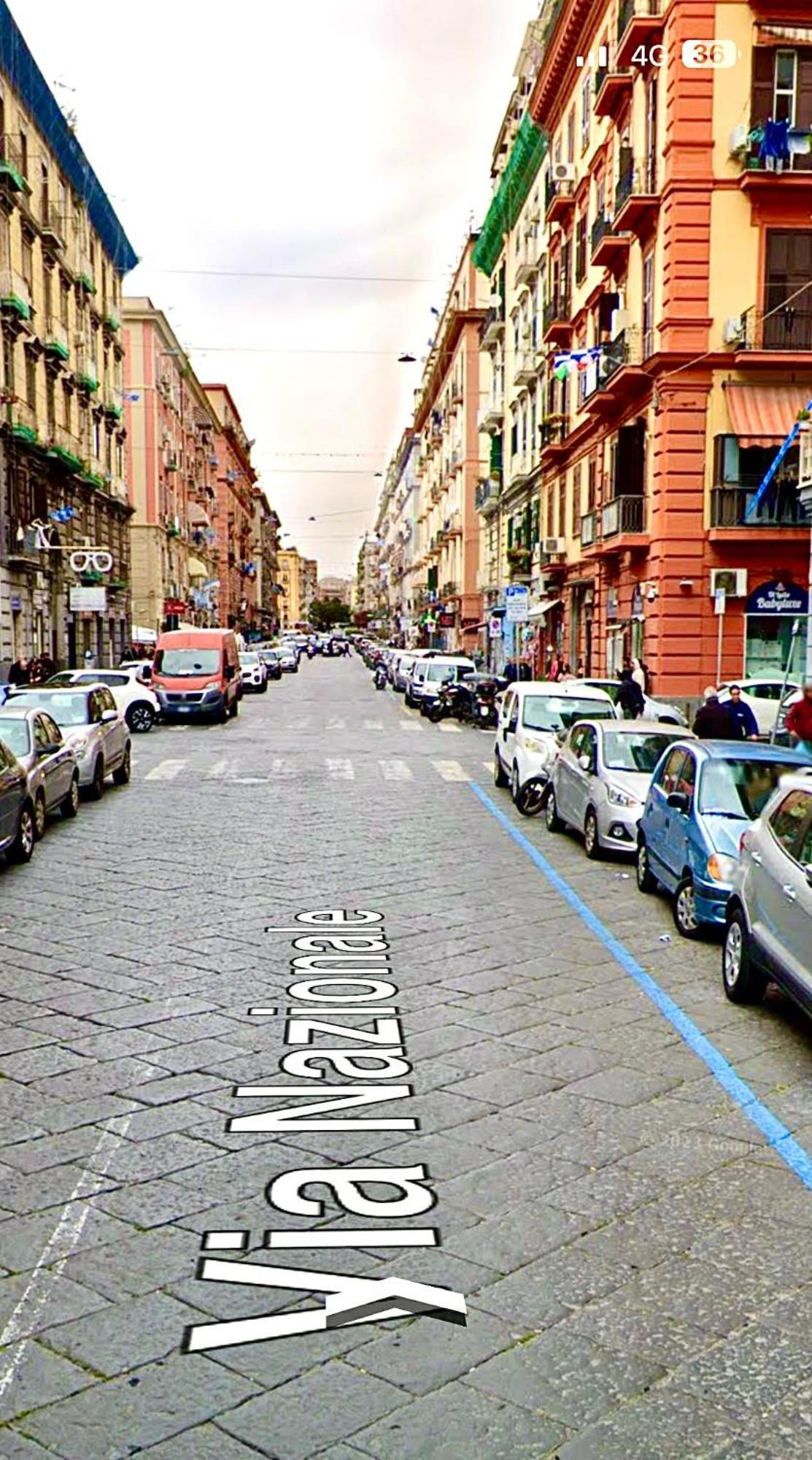 Vacanze Napoli Centrale Екстериор снимка