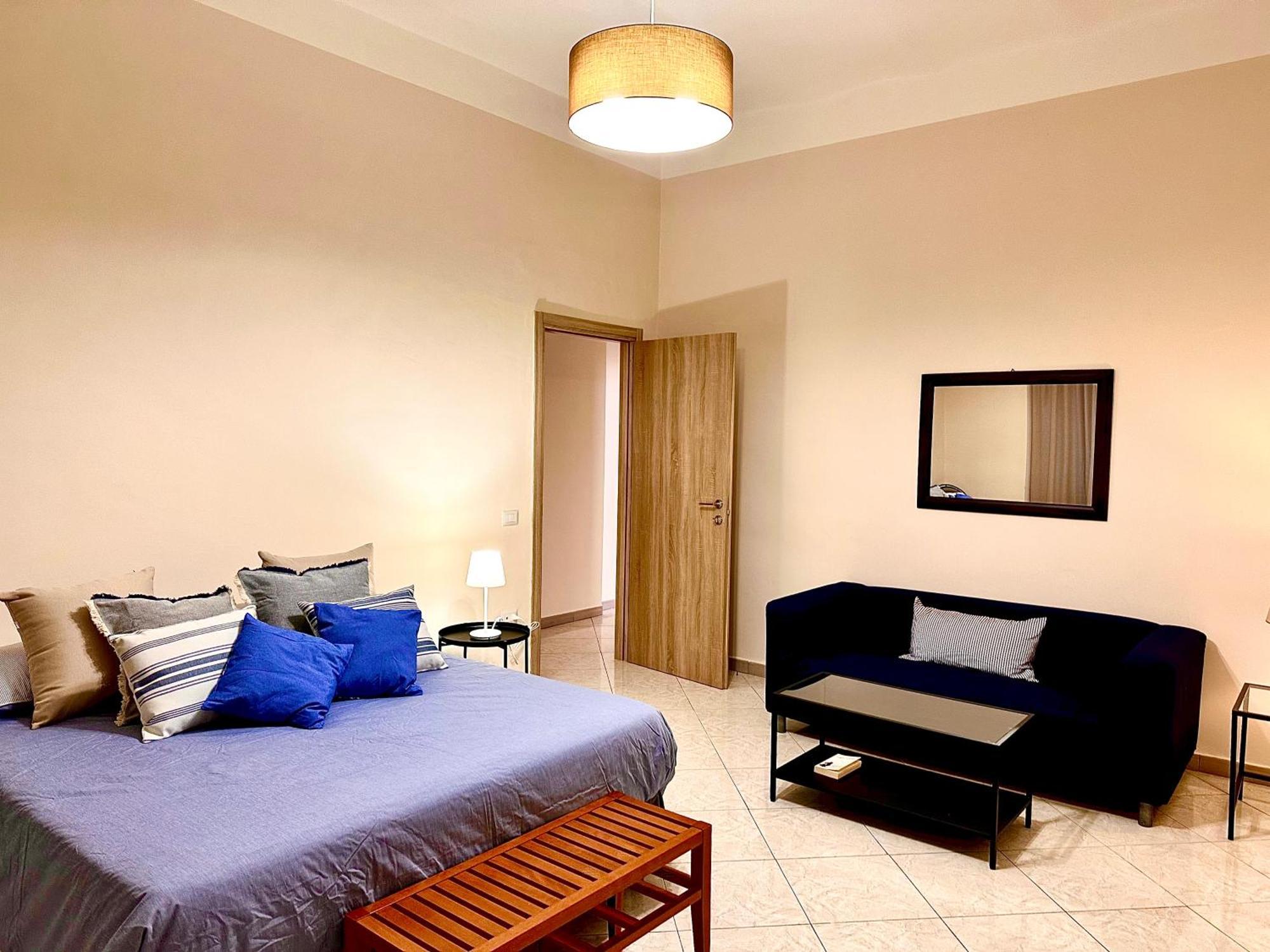 Vacanze Napoli Centrale Екстериор снимка